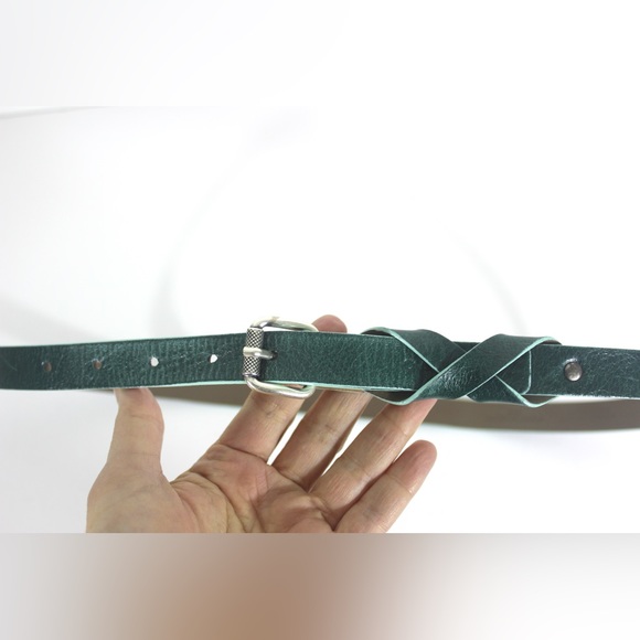 1980’s OLSEN Dark Green Leather Belt with Infinity Crossed Keeper Loop Silver - Picture 4 of 10